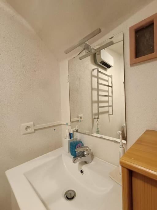 Chambre Atypique : La Grotte Bez-et-Esparon Exterior foto